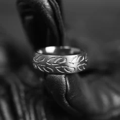 Motorcycle Tire Ring - Tread 6^Moto Loot